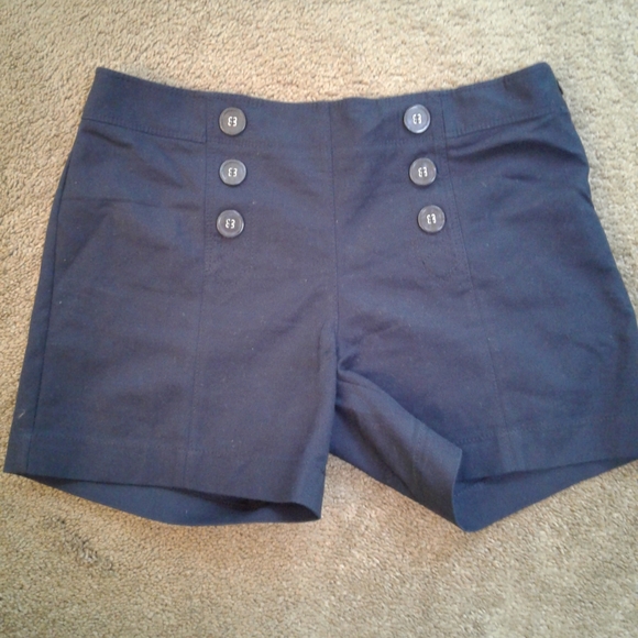 The Limited Sailor Shorts - Picture 2 of 5